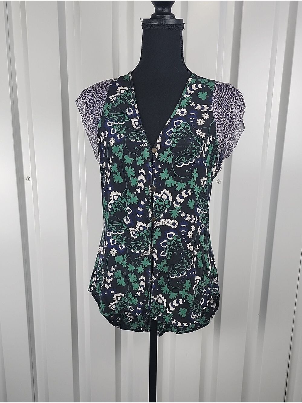 Veronica Beard Women’s Floral Silk Button Front Cap Sleeve Top Green Navy Size 8